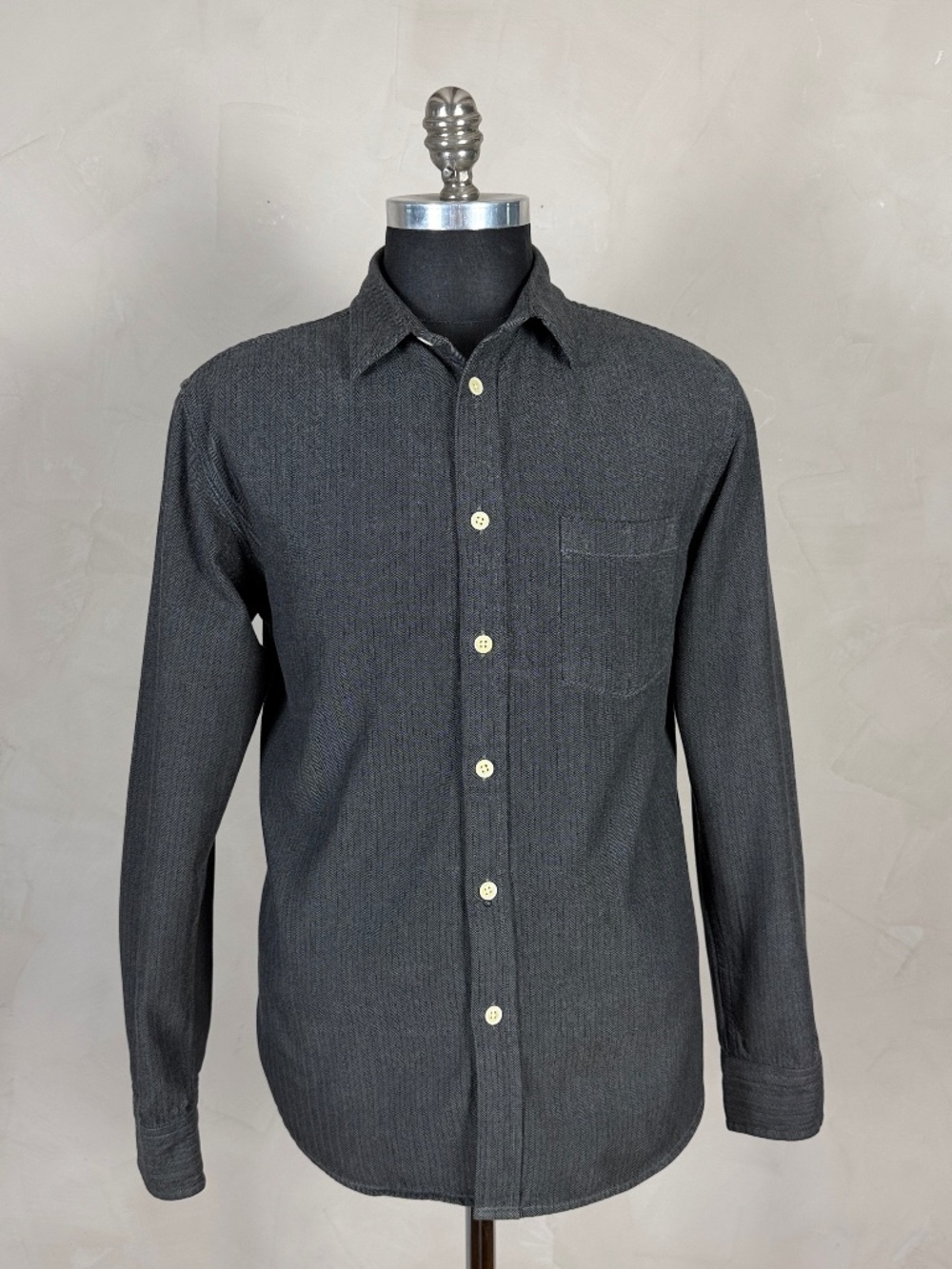 Corridor NYC Men’s Herringbone Cotton Shirt Charcoal Gray Size M